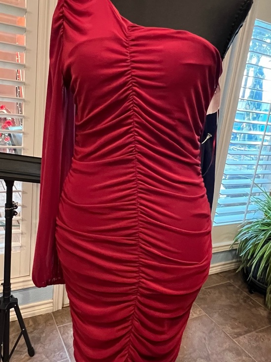 Chelsea28 Dresses & Skirts - Chelsea28 One-Shoulder Ruched Dress in Crimson